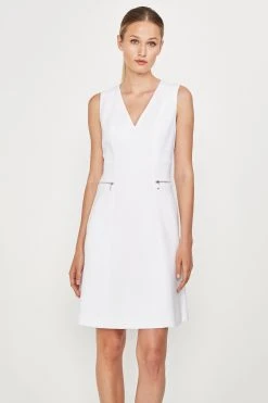 Elie Tahari Paisley Dress Dresses & Jumpsuits 8 Elie Tahari Paisley Dress Dresses & Jumpsuits