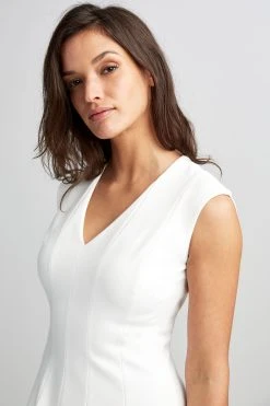 Elie Tahari Dresses & Jumpsuits Heidi Dress