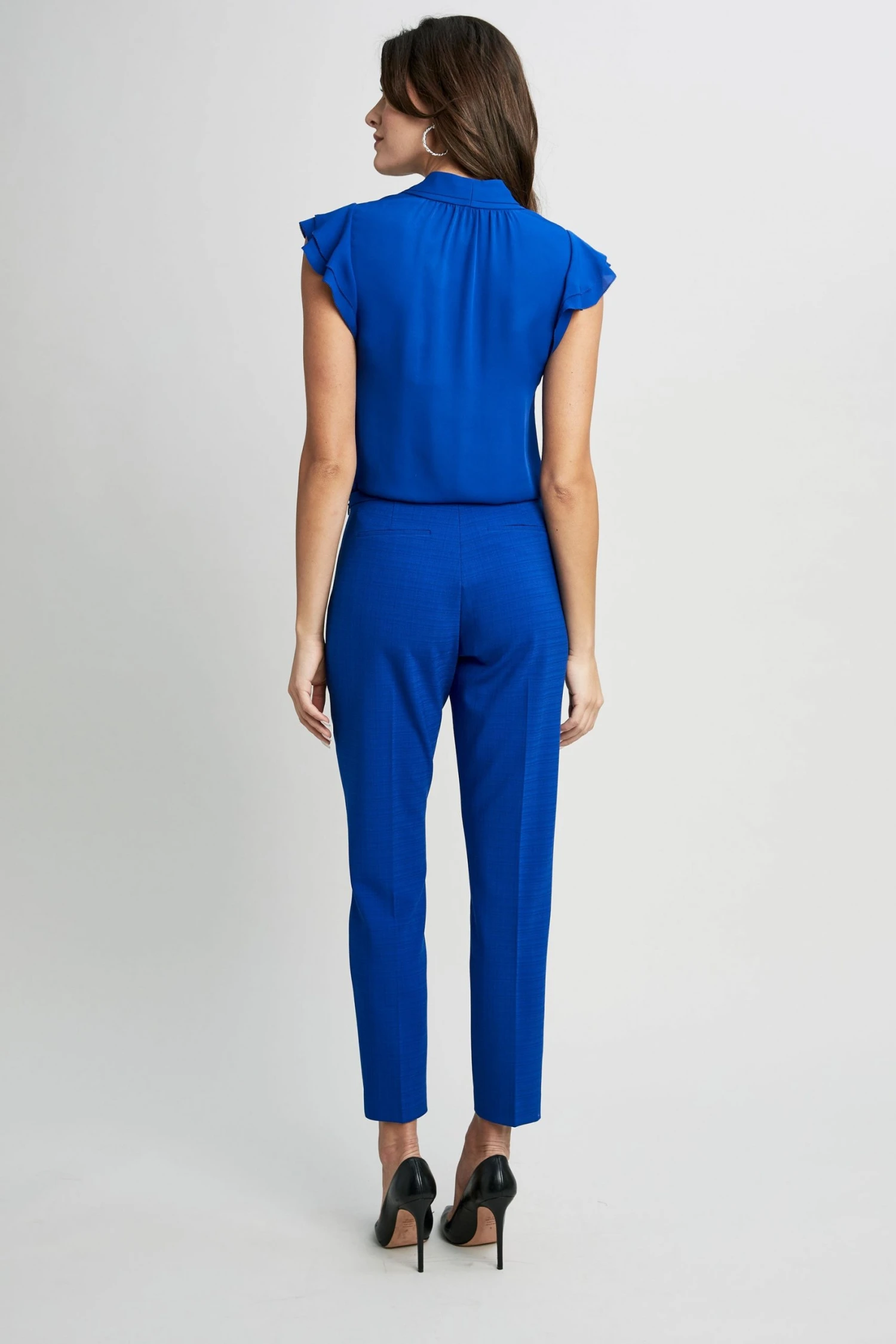 Elie Tahari Pants Slim Fit Pant 6 Elie Tahari Pants Slim Fit Pant