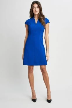 Elie Tahari Dresses & Jumpsuits Sculpted Neck Dress