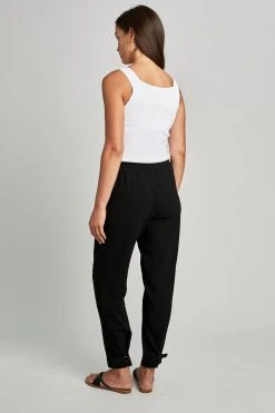 Elie Tahari Buckle Cargo Pant