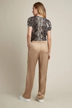 Elie Tahari Pants Zuma Pull On Pant