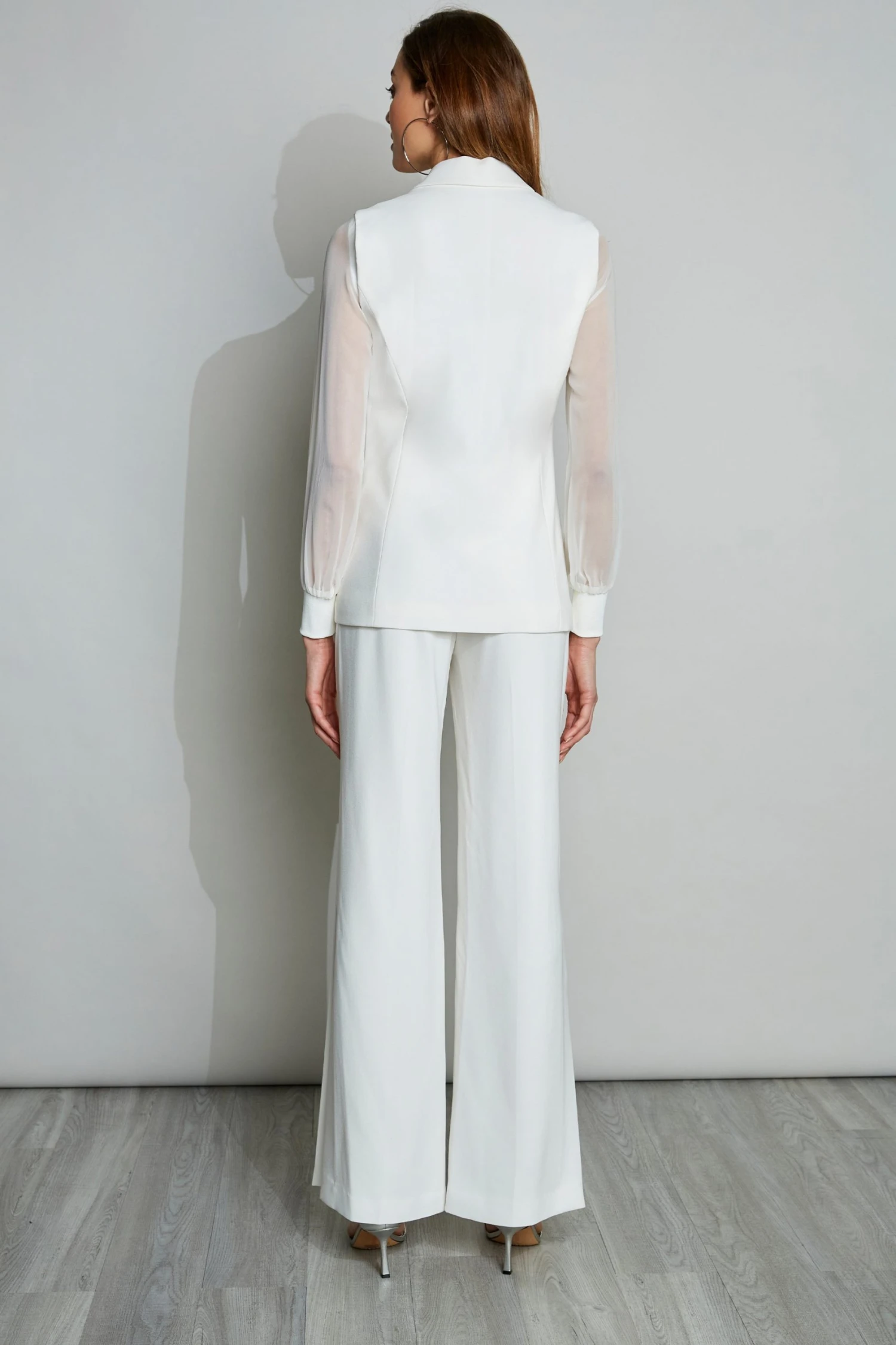 Elie Tahari Chiffon Sleeve Blazer Jackets & Blazers 8 Elie Tahari Chiffon Sleeve Blazer Jackets & Blazers