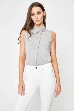 Elie Tahari Landon Twist Knit