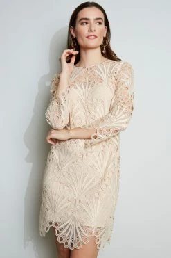 Elie Tahari Scallop Lace Dress Dresses & Jumpsuits 15 Elie Tahari Scallop Lace Dress Dresses & Jumpsuits