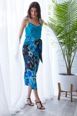 Elie Tahari Nouveau Midi Skirt Skirts