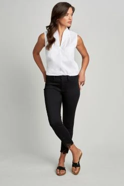 Elie Tahari Embroidered Jeans Pants