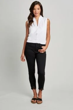 Elie Tahari Embroidered Jeans Pants