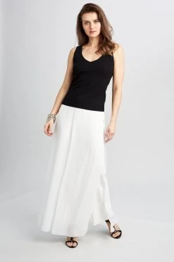 Elie Tahari Venus V Neck Sweater Sweaters 11 Elie Tahari Venus V Neck Sweater Sweaters