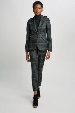 Elie Tahari Hooded Plaid Blazer Jackets & Blazers 13 Elie Tahari Hooded Plaid Blazer Jackets & Blazers
