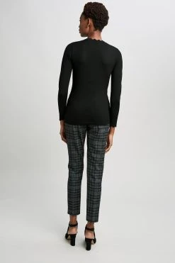 Elie Tahari Scallop Long Sleeve Sweater Sweaters 11 Elie Tahari Scallop Long Sleeve Sweater Sweaters