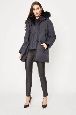 Elie Tahari Lindsay Coat Rain Coats & Coats 9 Elie Tahari Lindsay Coat Rain Coats & Coats