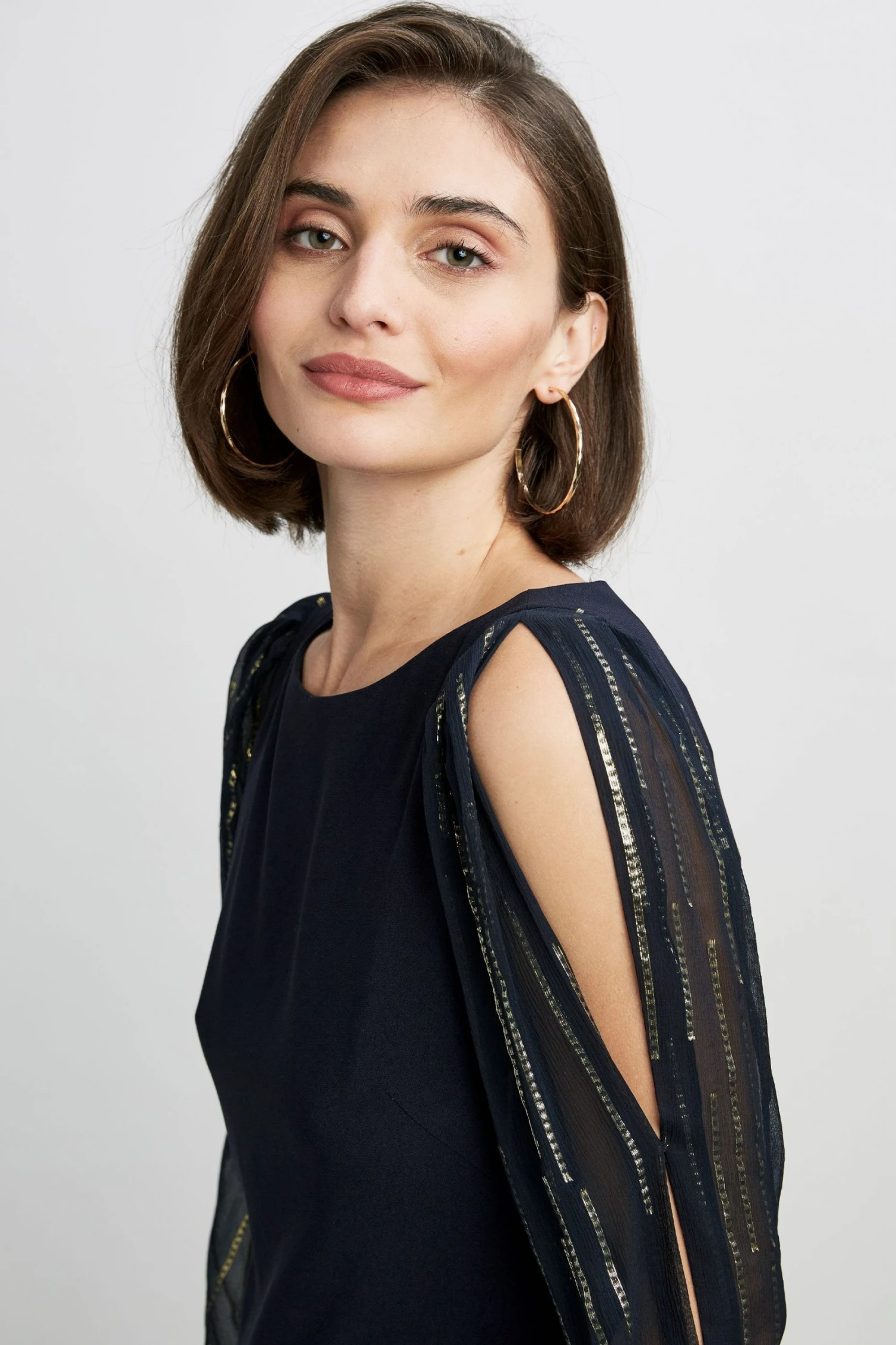 EN087601_STARGAZER_2FRONT_039.jpg Elie Tahari Dresses & Jumpsuits Combo Sleeve Shift Dress