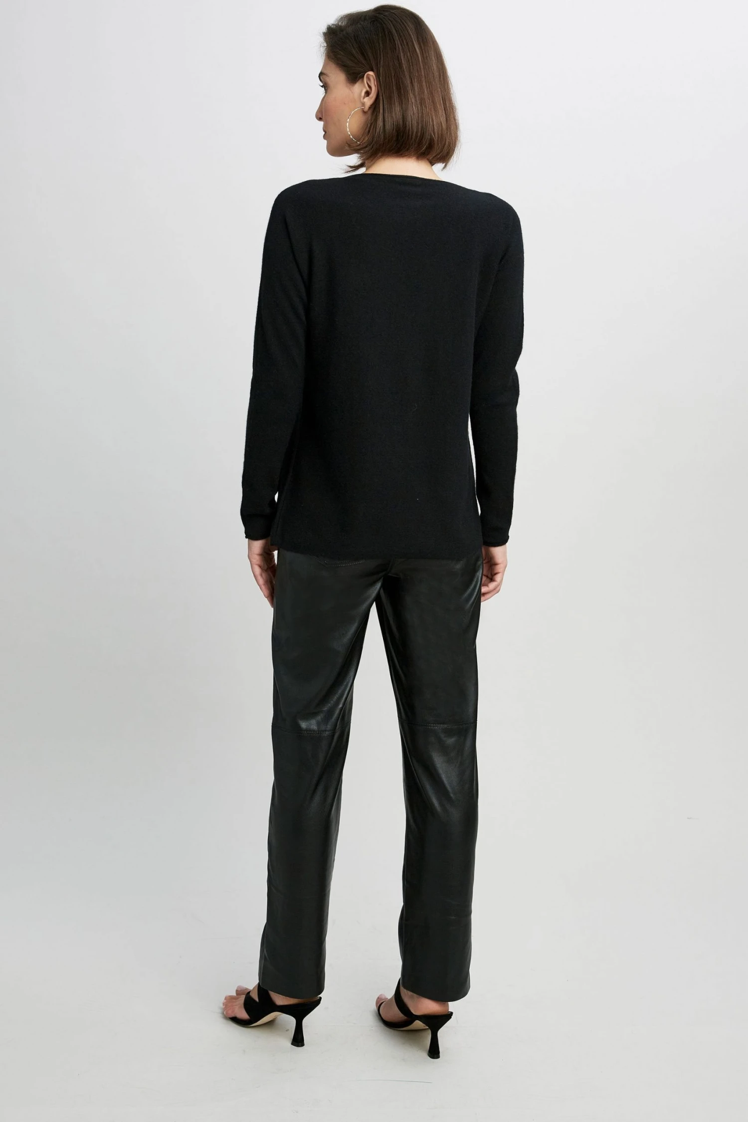 Elie Tahari Cashmere Sweater Sweaters 7 Elie Tahari Cashmere Sweater Sweaters