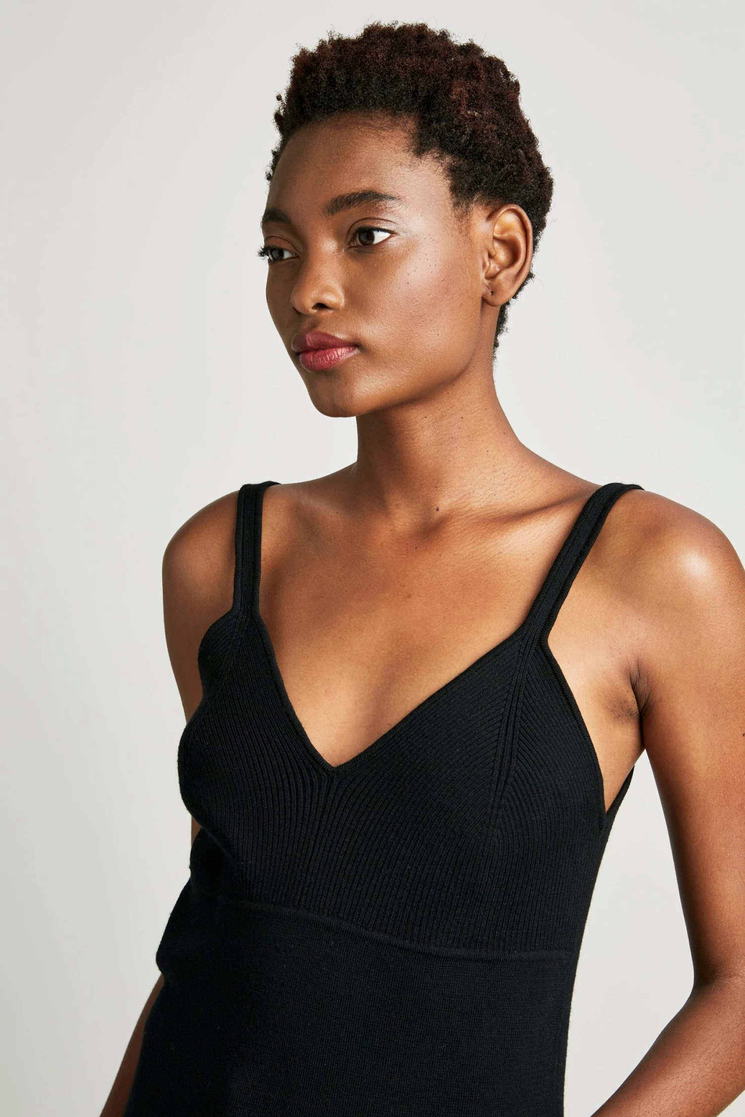 Republic Sweaters Merino Wool Vneck Sleeveless Tank Sweater 3 Republic Sweaters Merino Wool Vneck Sleeveless Tank Sweater