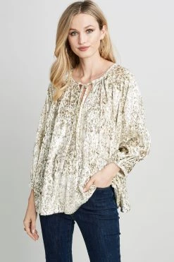 Republic Long Sleeve Keyhole Top 9 Republic Long Sleeve Keyhole Top