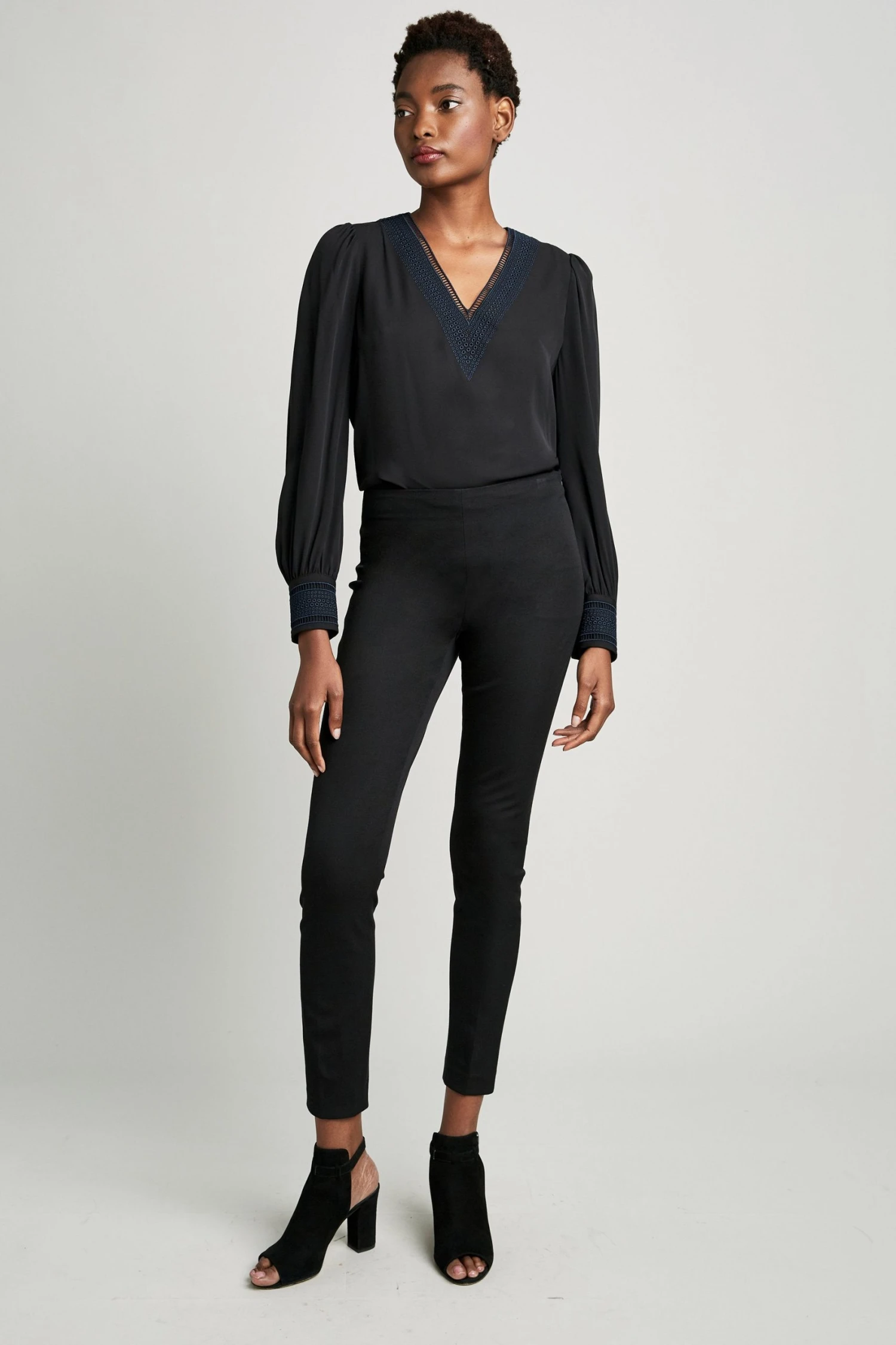 Elie Tahari Juliette Long Skinny Stretch-Twill Pant Pants 3 Elie Tahari Juliette Long Skinny Stretch-Twill Pant Pants
